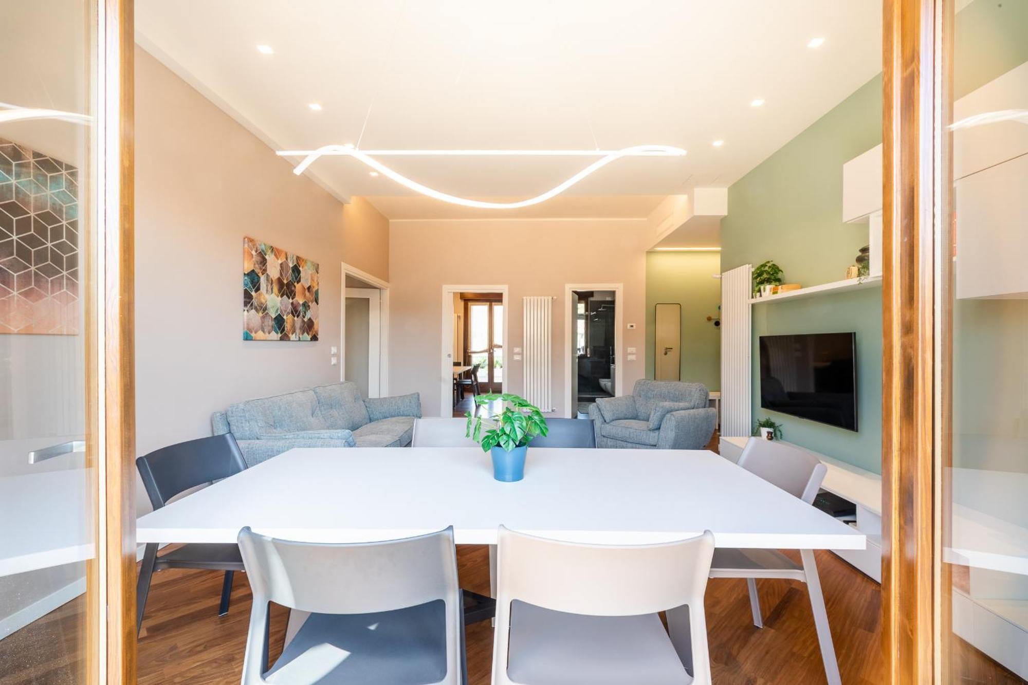 San Michele Modern Apartment - Con Balcone! Vicenza Luaran gambar