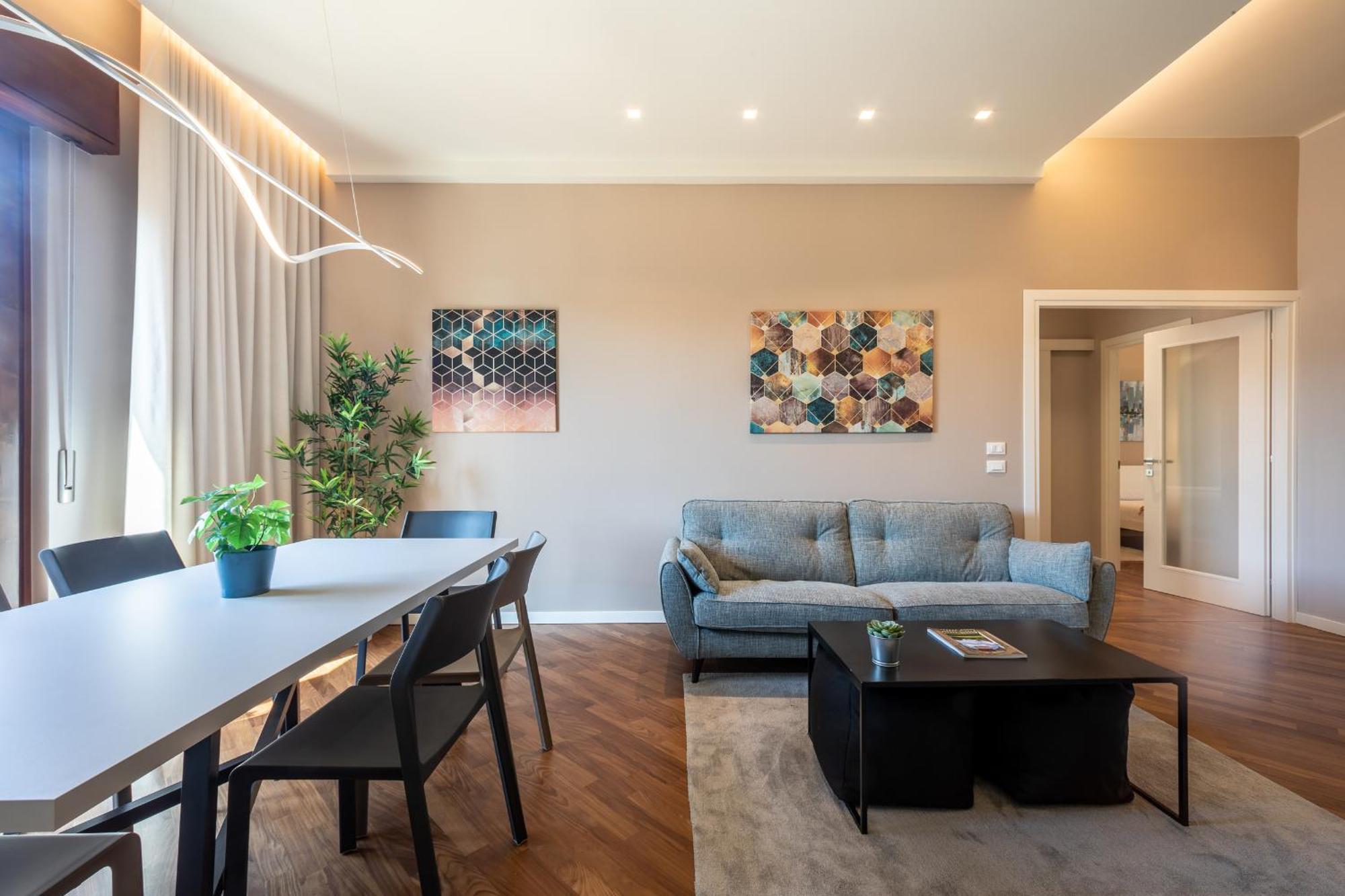 San Michele Modern Apartment - Con Balcone! Vicenza Luaran gambar